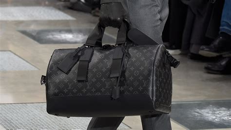 louis vuitton bags circle|Louis Vuitton monogram eclipse bag.